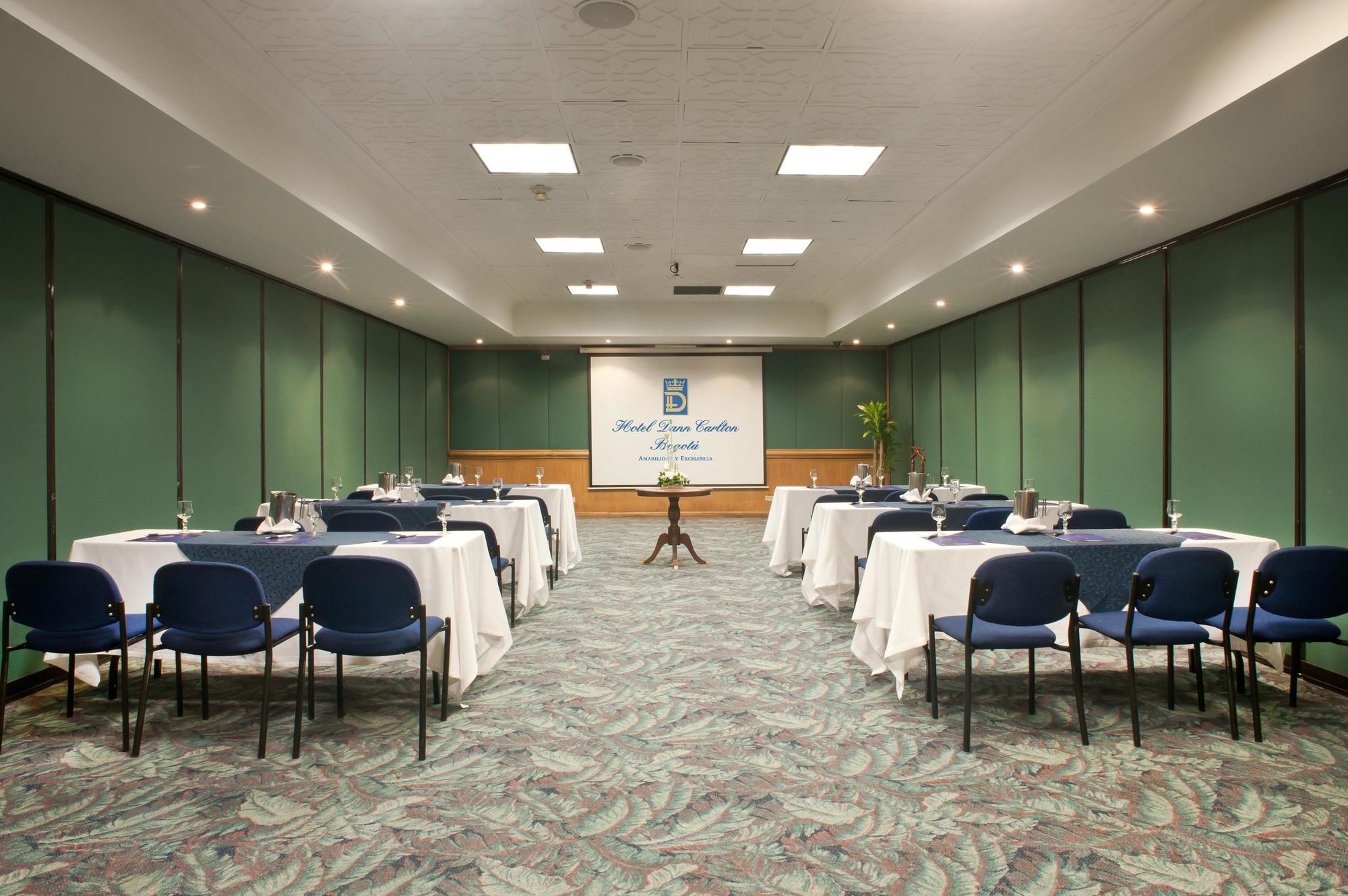 Hotel Dann Carlton Bogotá Dış mekan fotoğraf A typical conference room