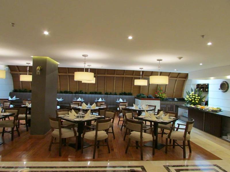 Hotel Dann Carlton Bogotá Dış mekan fotoğraf The restaurant