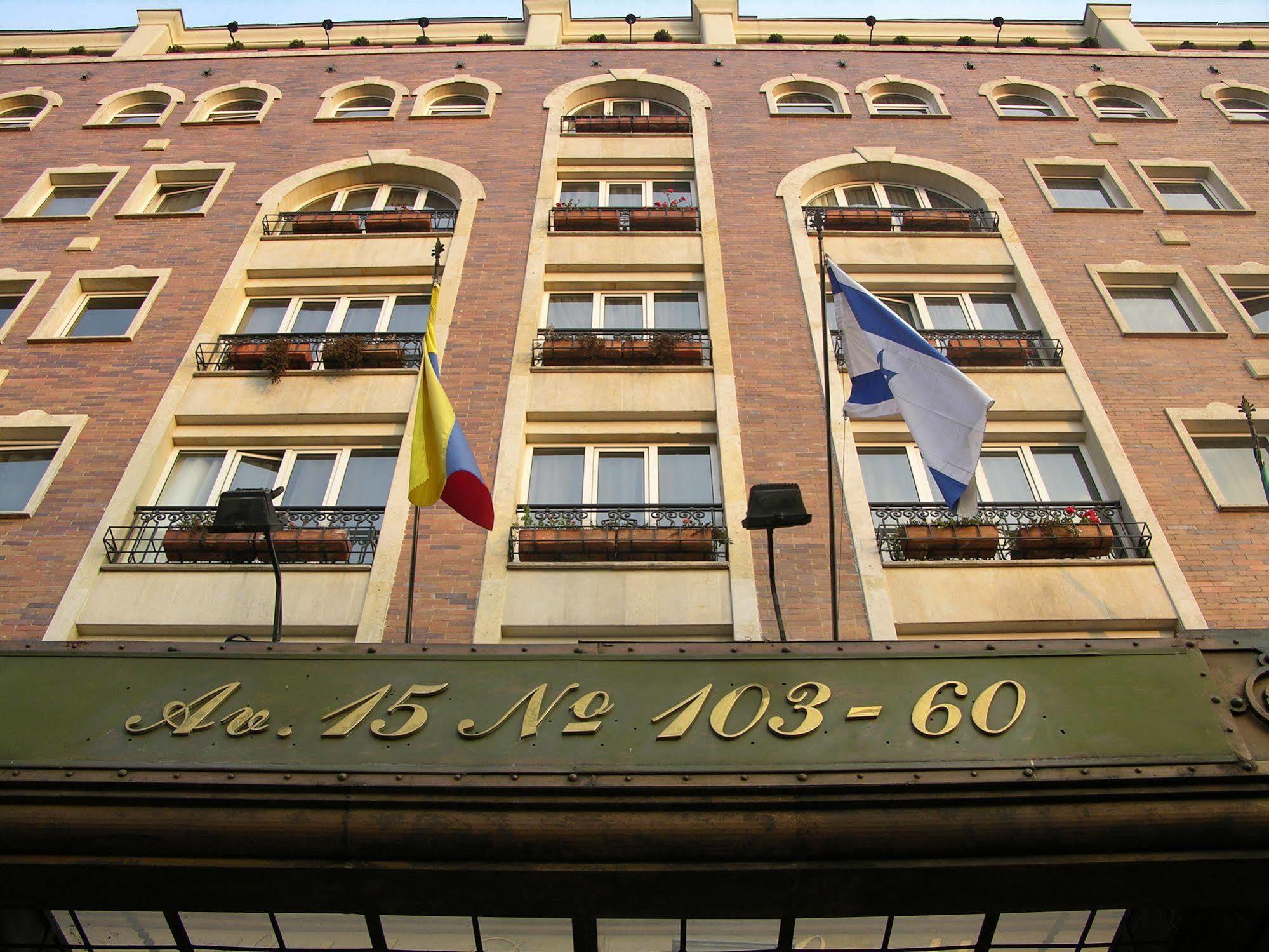 Hotel Dann Carlton Bogotá Dış mekan fotoğraf Embassy of Ecuador in Warsaw